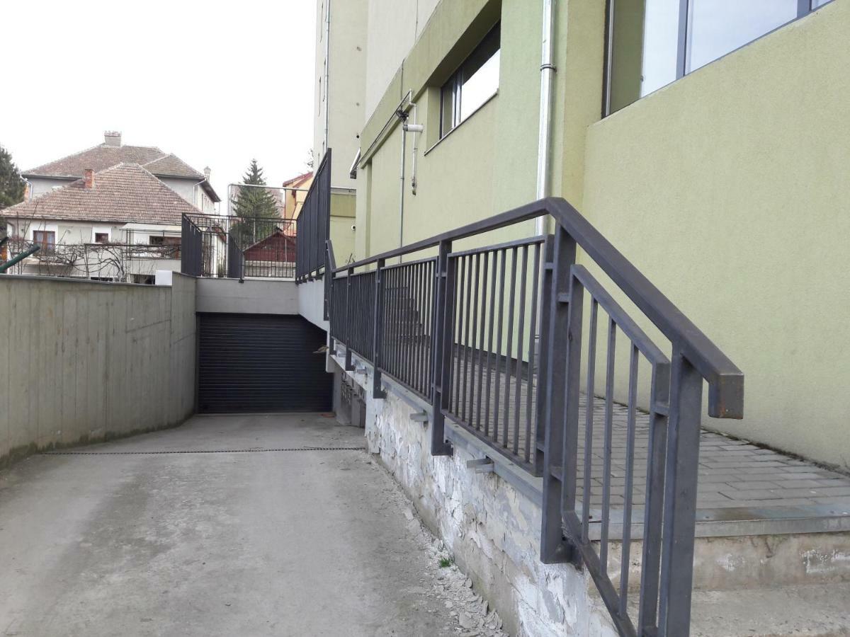 Perfect Stay -Free Underground Parking Place, Free Late Check-Out Hermannstadt Exterior foto